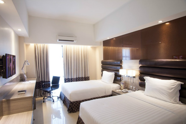 Prime-Asia-Hotel-Angeles-City-Deluxe-Twin-01-1000px.jpg