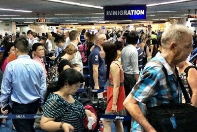 IATF는 외국인 입국 허가 요청.jpg